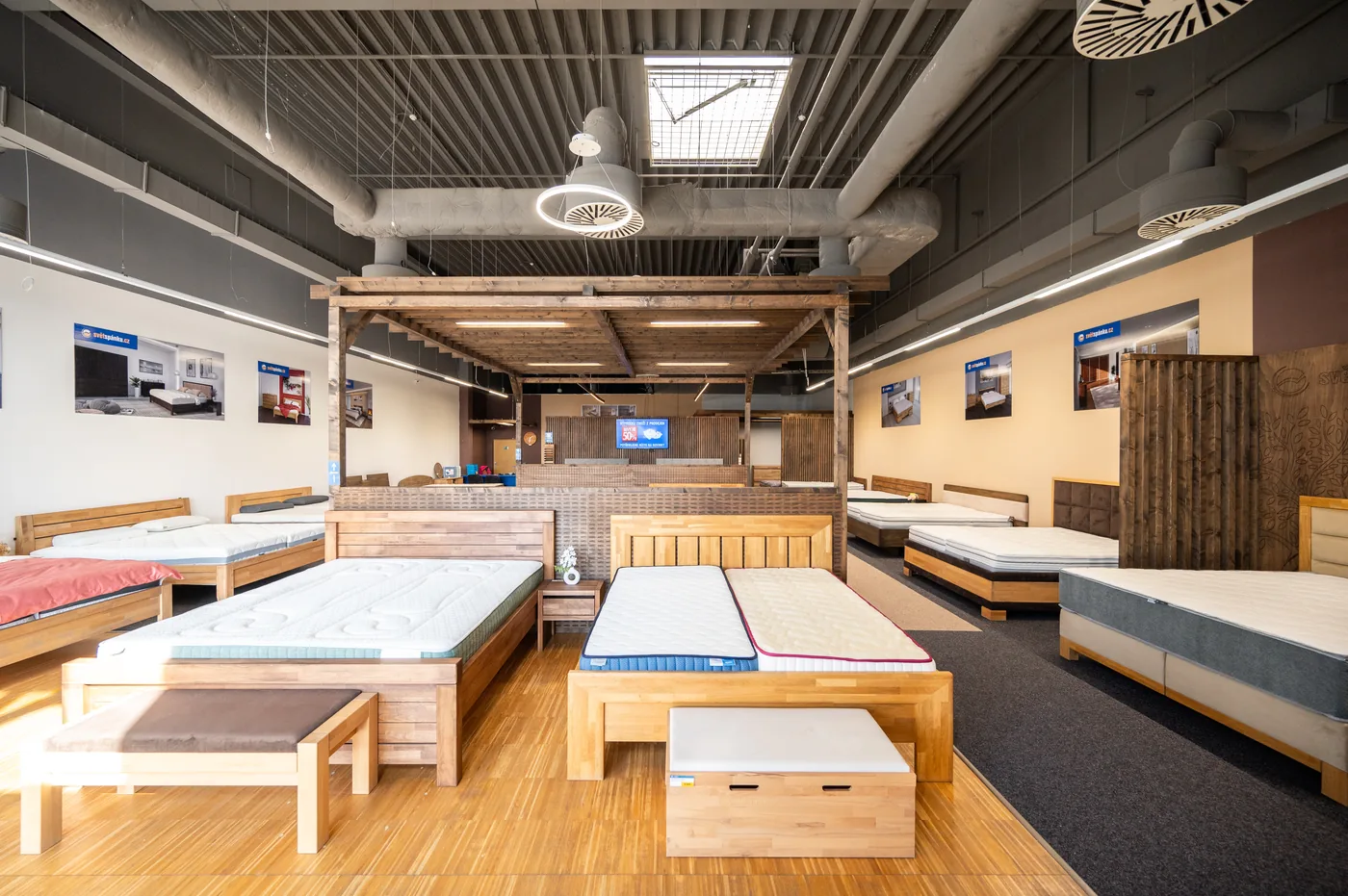 Ostrava — OC Futurum (foto 4)