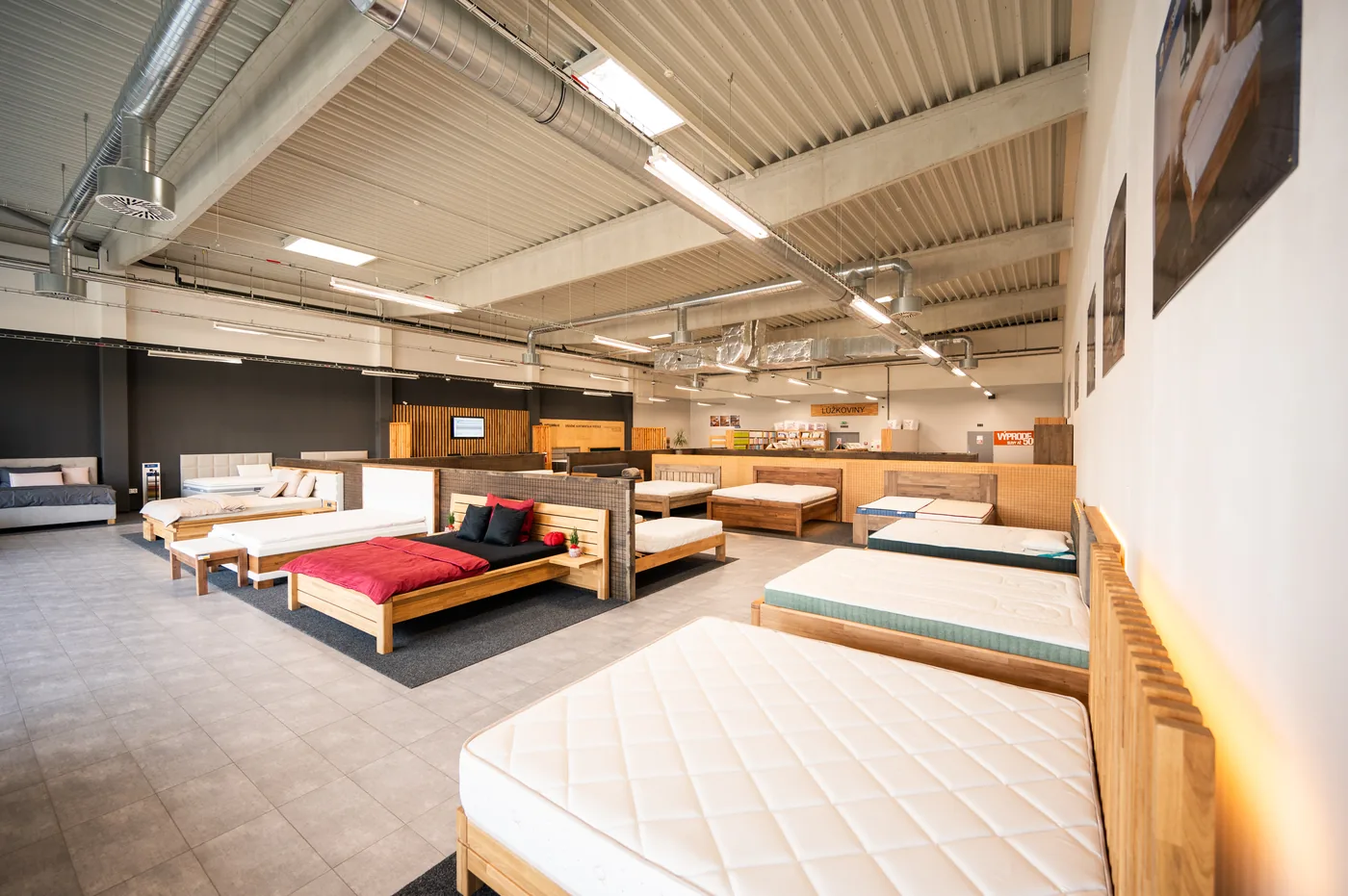 Olomouc — OC Haná (foto 7)