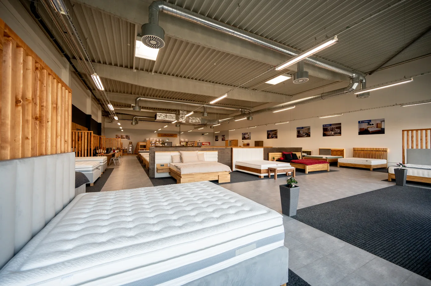 Olomouc — OC Haná (foto 4)